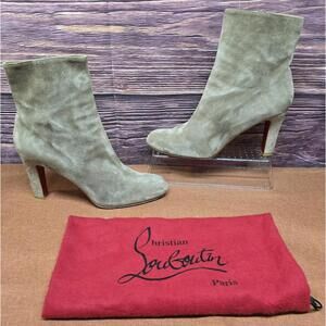 Christian Louboutin Suede Boots Tan Women’s EU 39 US 8.5-9 Great Condition